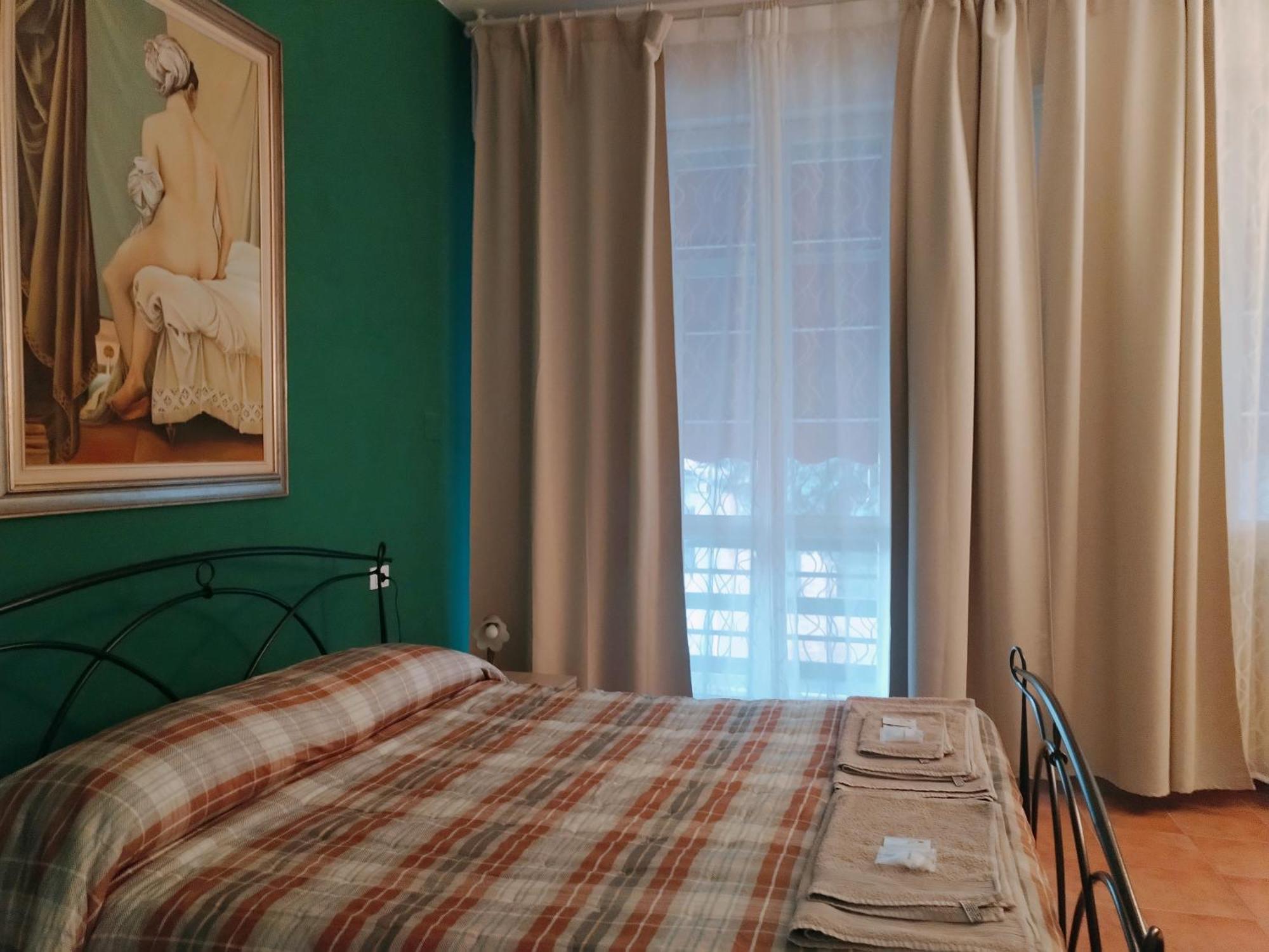 B&B Le Muse Ferrara Buitenkant foto