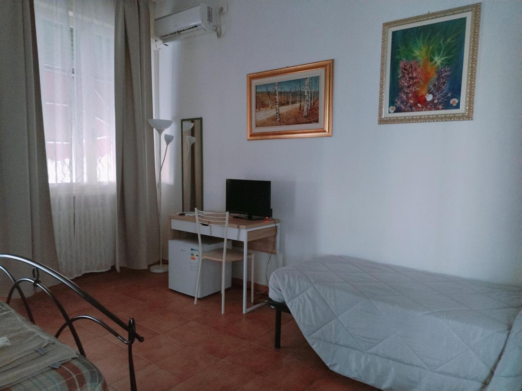 B&B Le Muse Ferrara Buitenkant foto