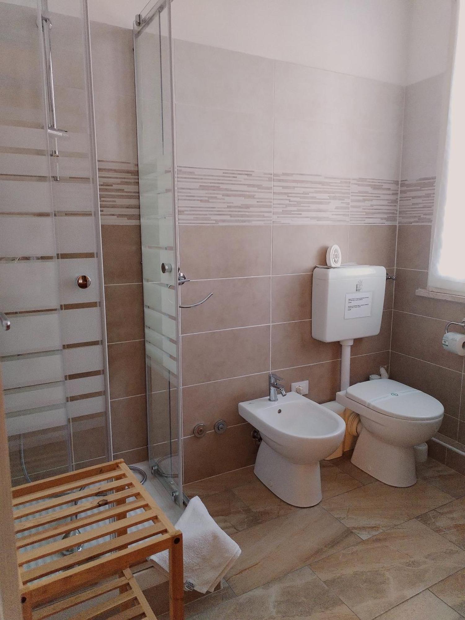 B&B Le Muse Ferrara Buitenkant foto