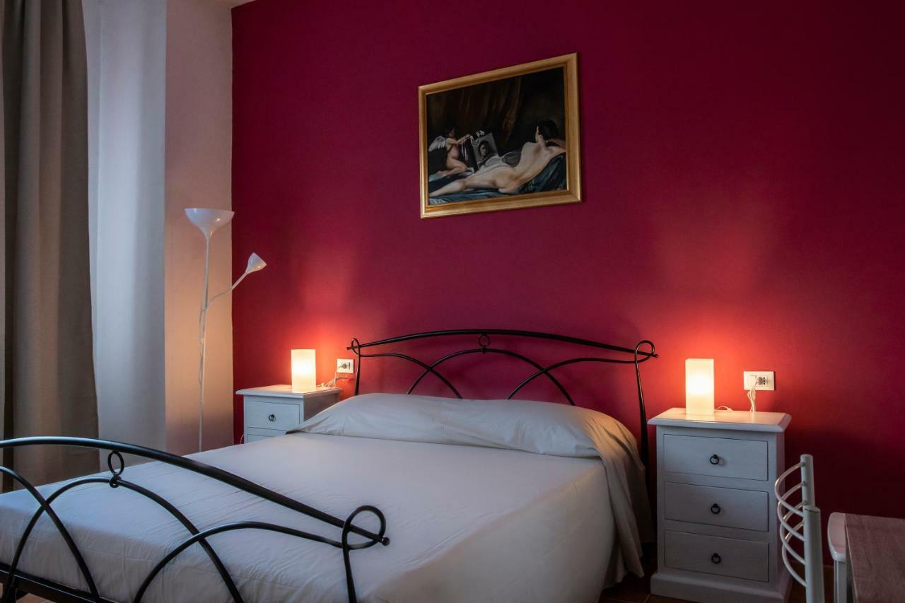 B&B Le Muse Ferrara Buitenkant foto