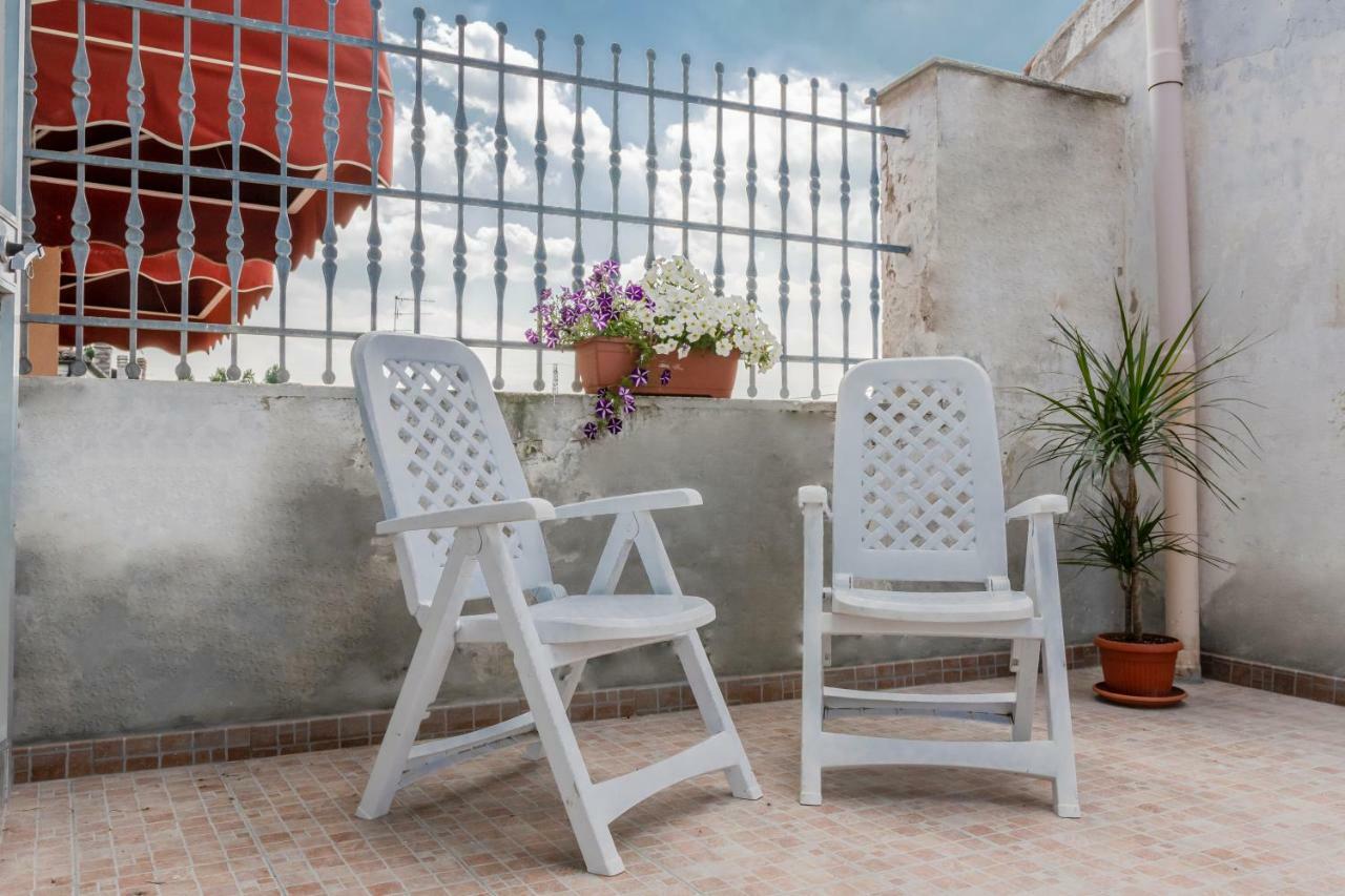 B&B Le Muse Ferrara Buitenkant foto