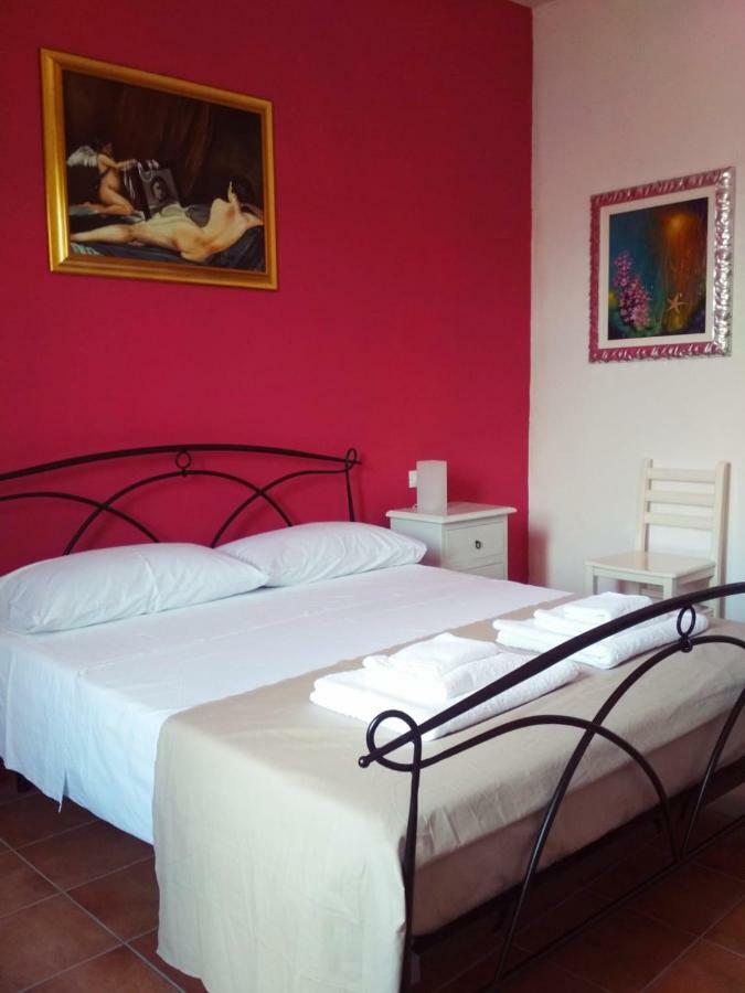 B&B Le Muse Ferrara Buitenkant foto