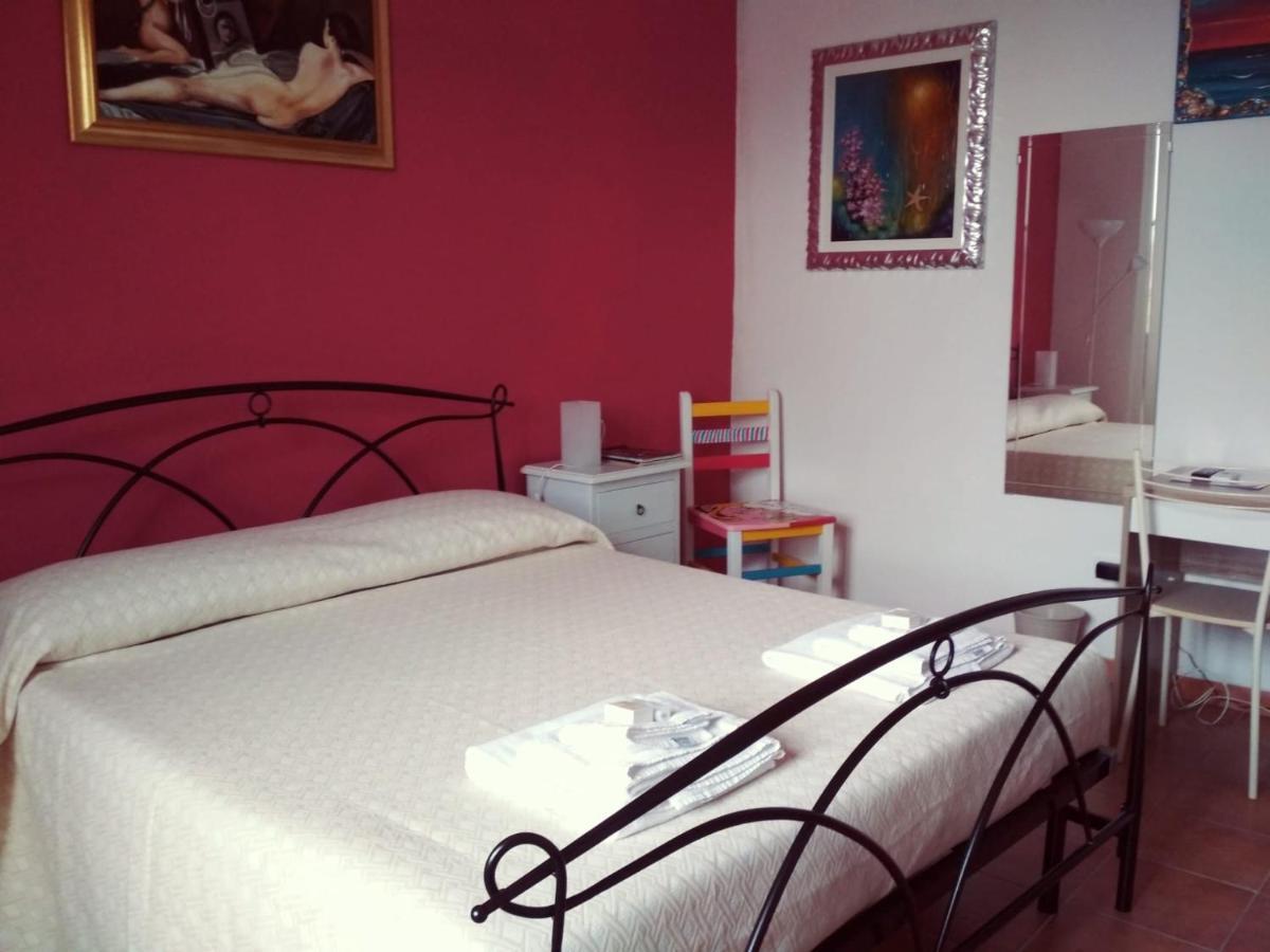 B&B Le Muse Ferrara Buitenkant foto